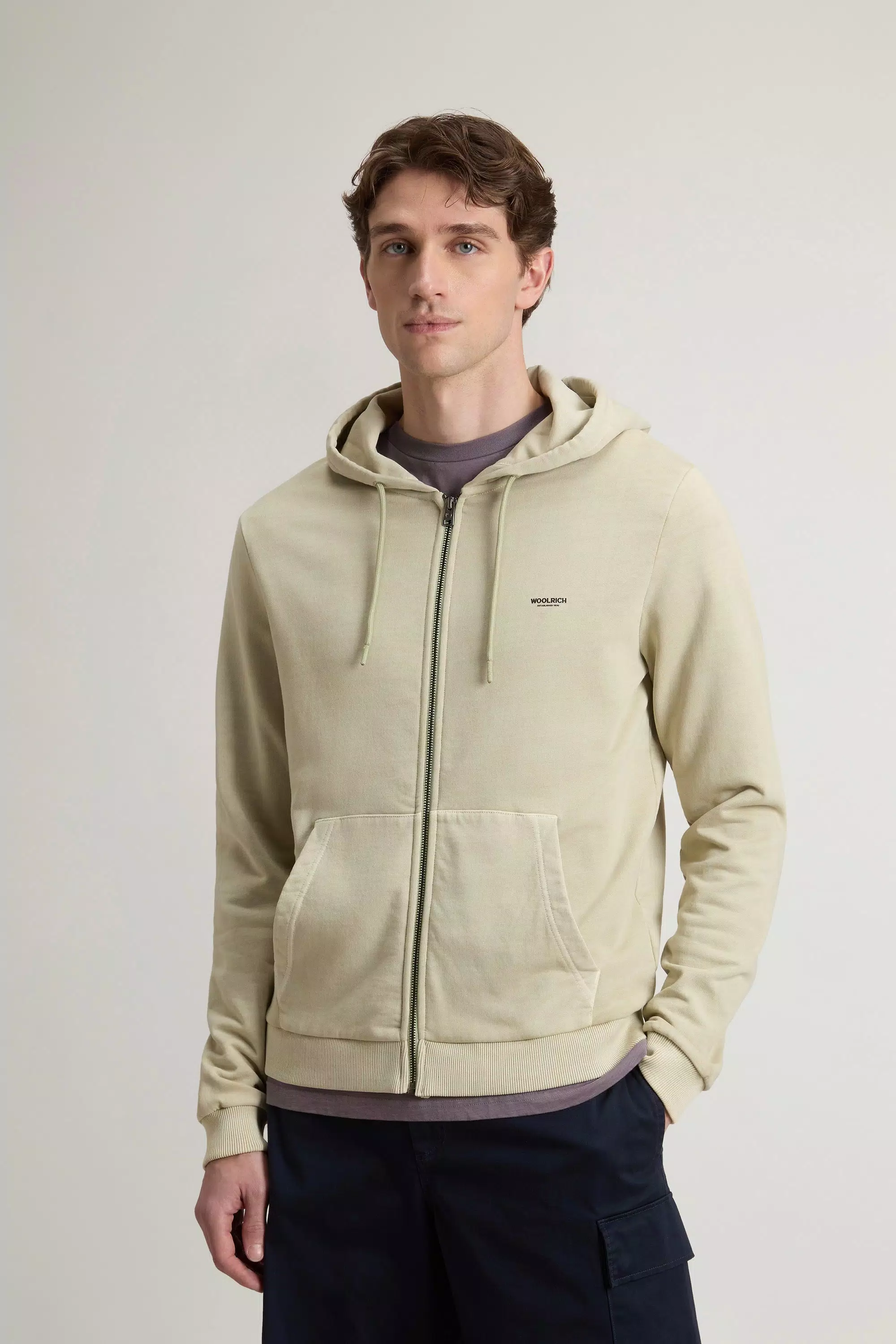 Gewebefärberter Hoodie aus reiner Baumwolle - Ausgebleichter Flusen