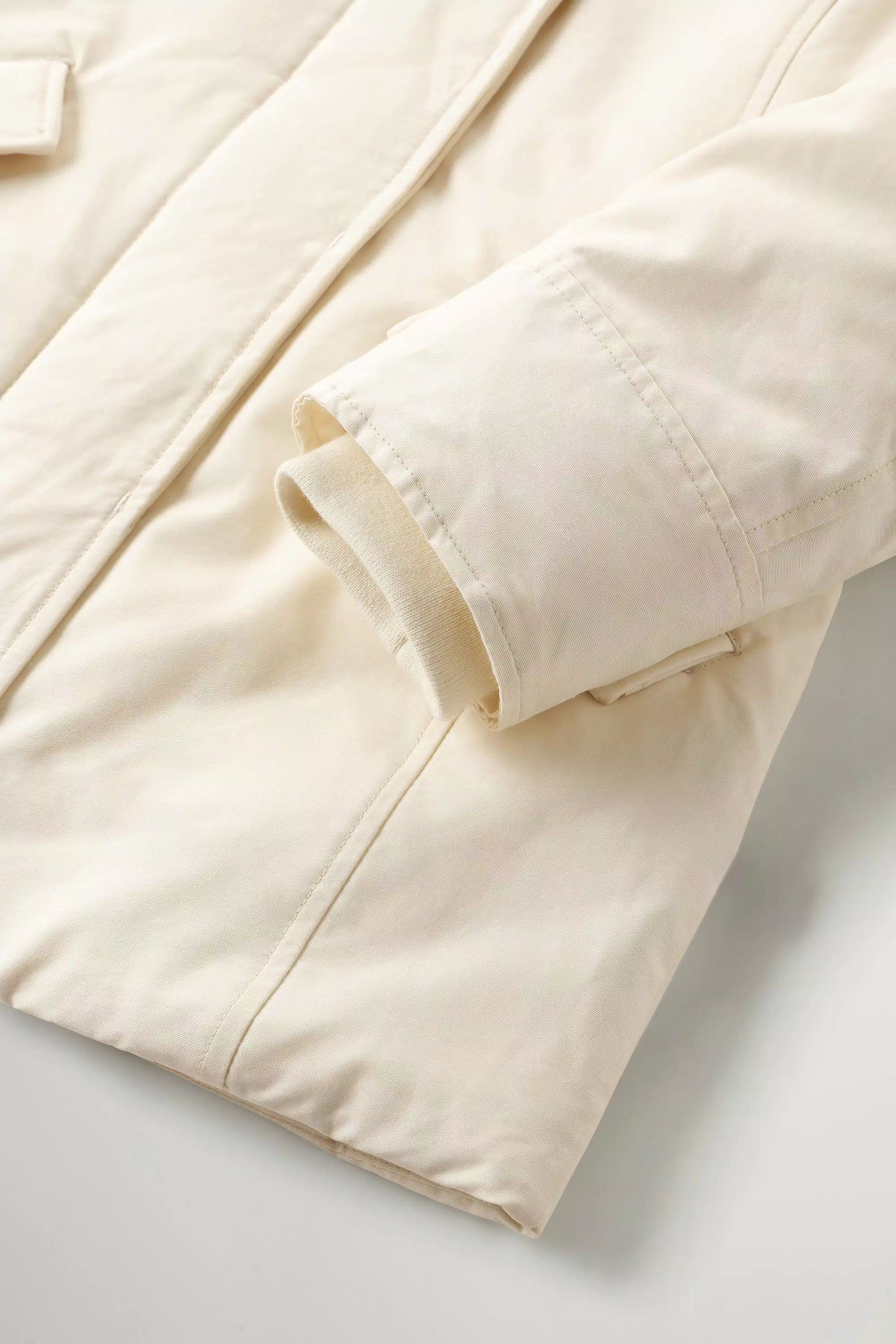 Mädchen-Arktischer Parka mit abnehmbarem Pelzbesatz - Milchcreme