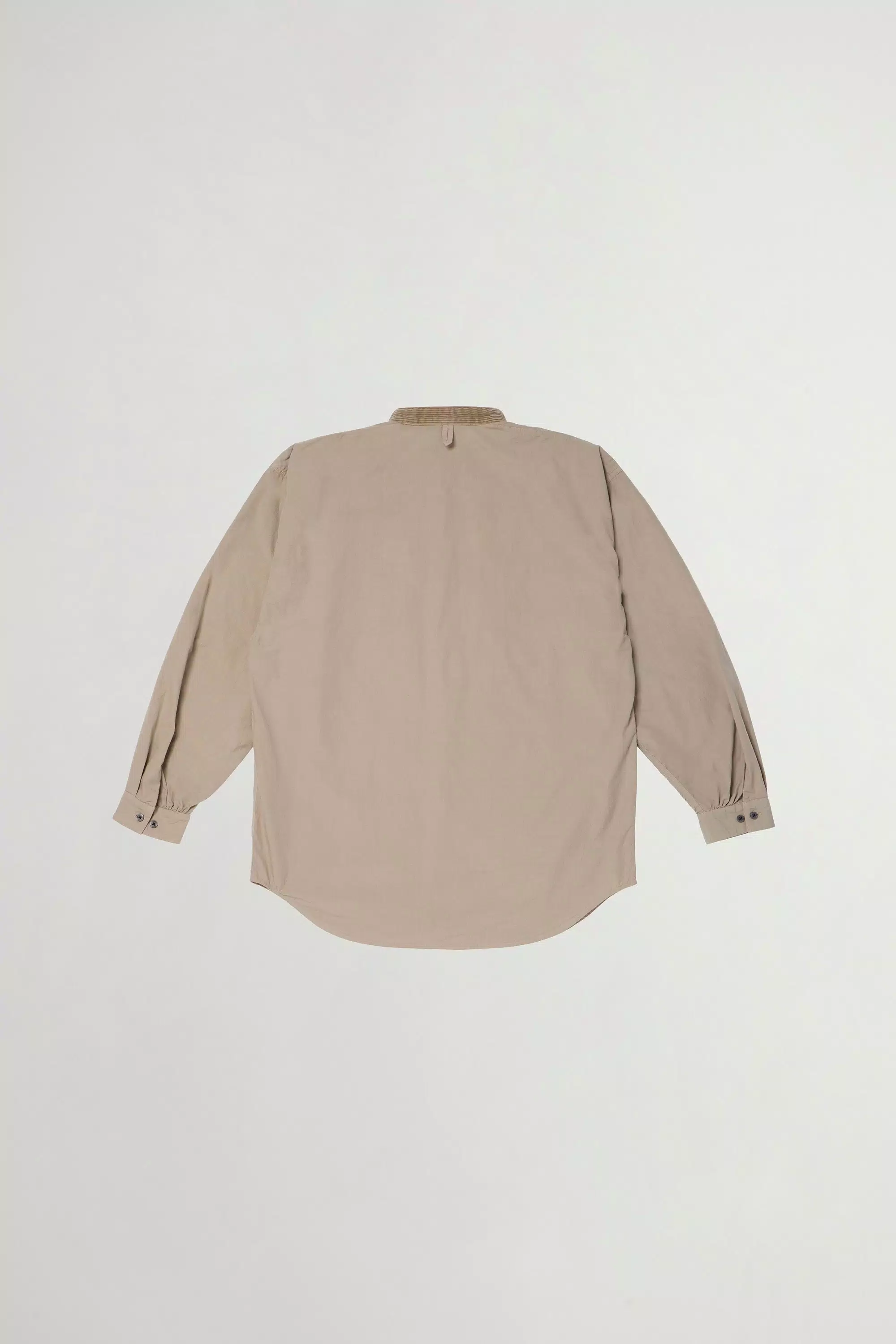 Gewebefarbenes Hemd aus reiner Baumwollpopeline - Beige