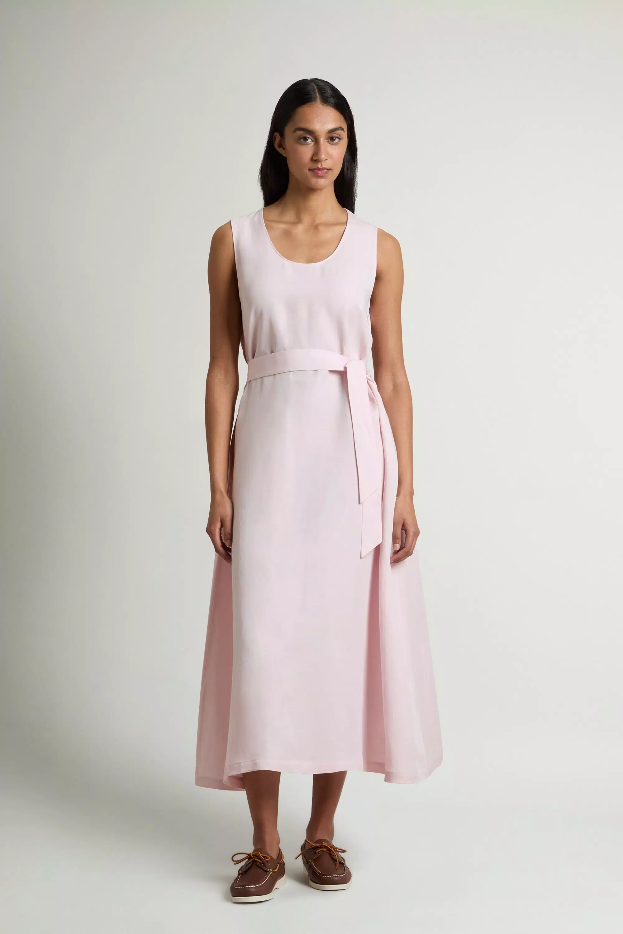 Ärmelloses Kleid aus Leinenmischung mit Gürtel - Blutlila