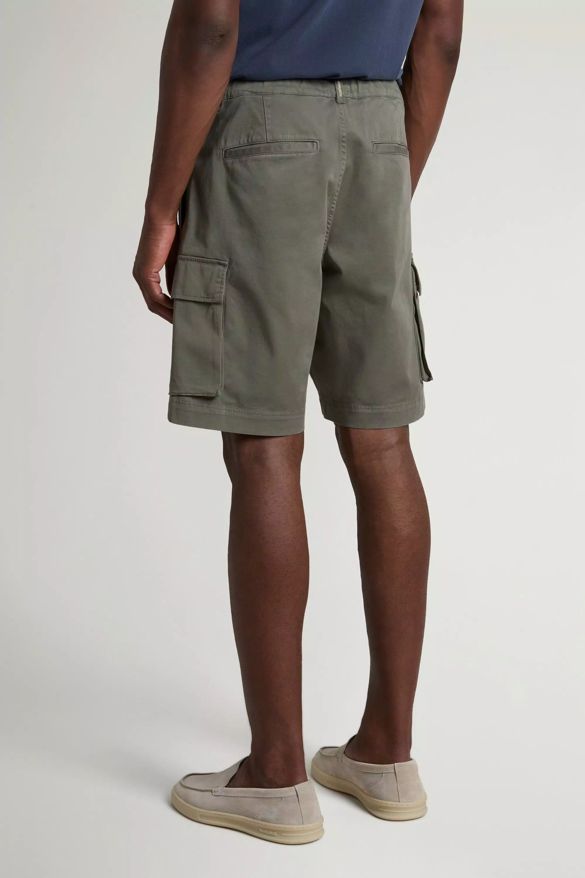 Gedüngte Cargo-Hosen aus Baumwoll-Twill - Rauchgrüngrün