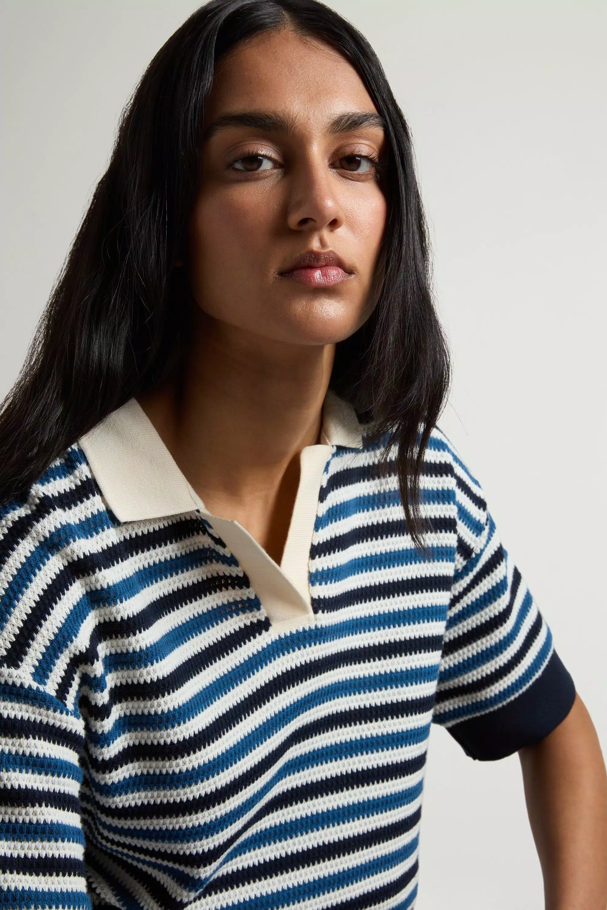 Polo-Shirt aus gestreiftem Baumwollmix - Melton-Blau-Streifen