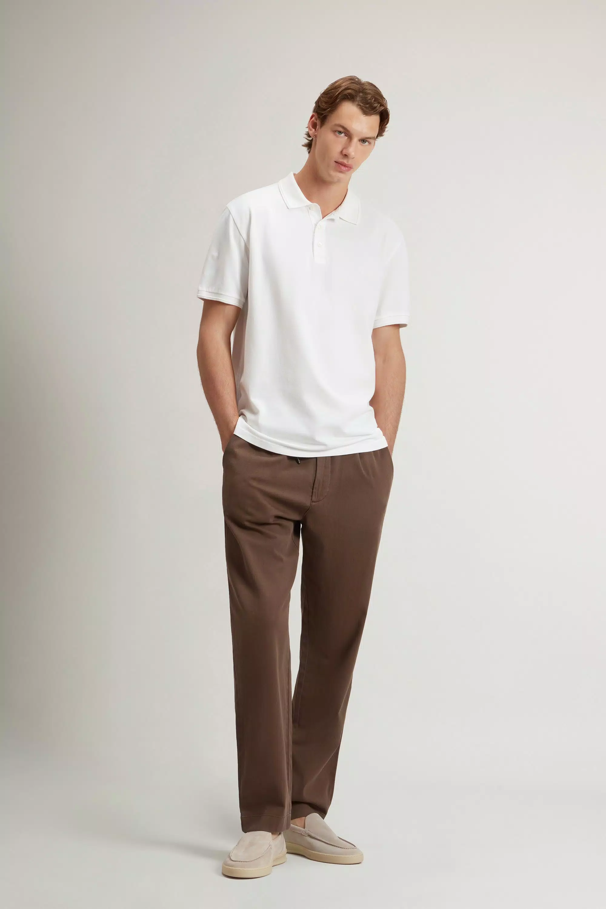 Gedüngtes Mackinack-Polo-Shirt aus dehnbarem Baumwoll-Piqué - Verblasstes Arktisweiß