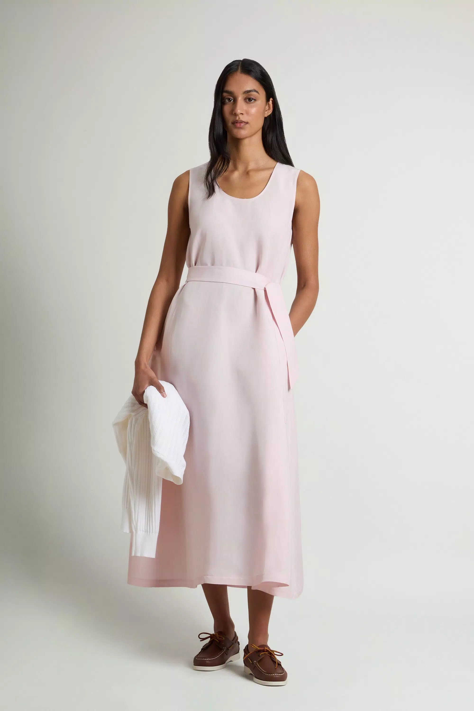 Ärmelloses Kleid aus Leinenmischung mit Gürtel - Blutlila