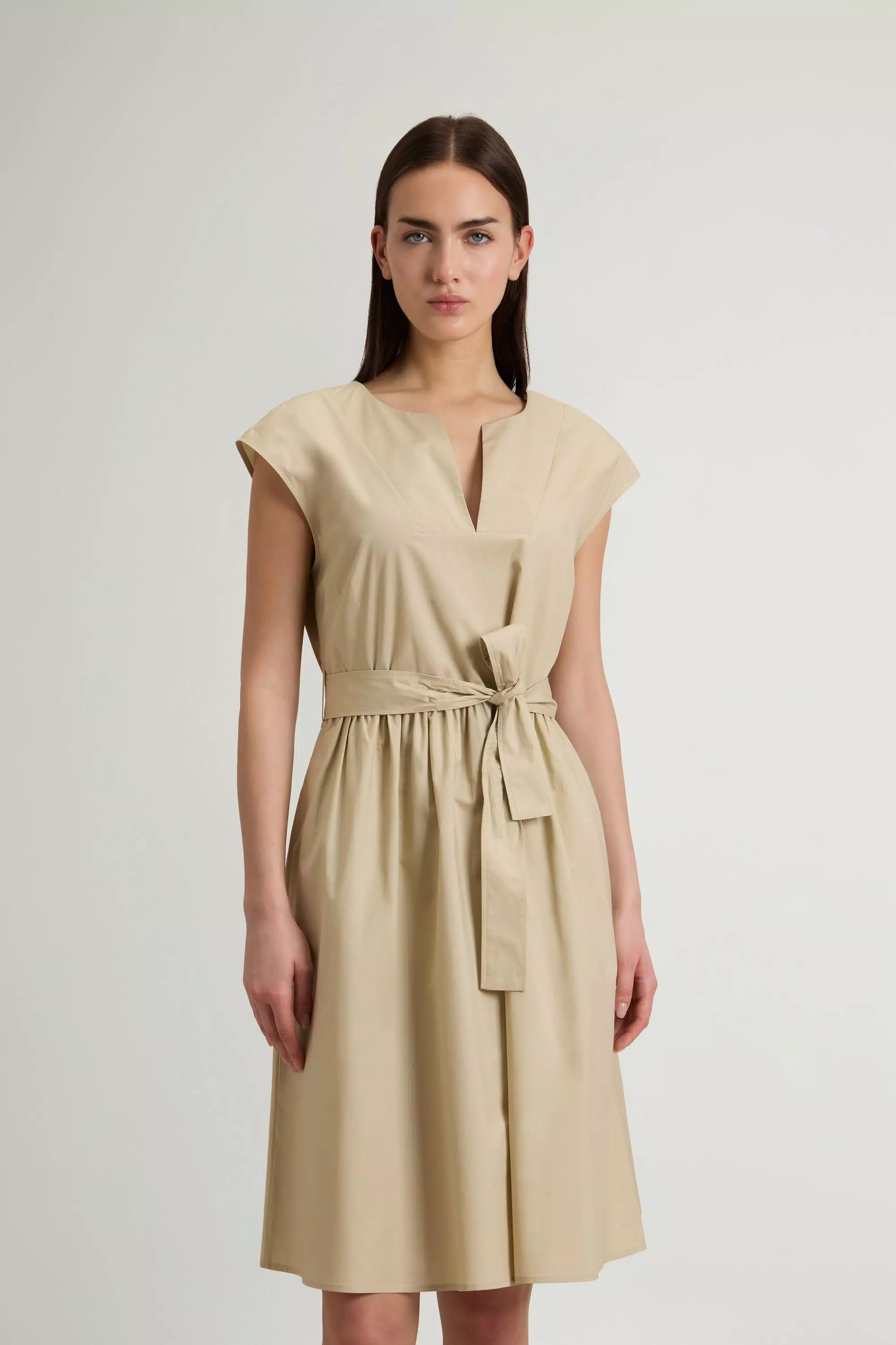Reiner Baumwoll-Popeline-Kleid mit Gürtel - Weiß Pfeffer