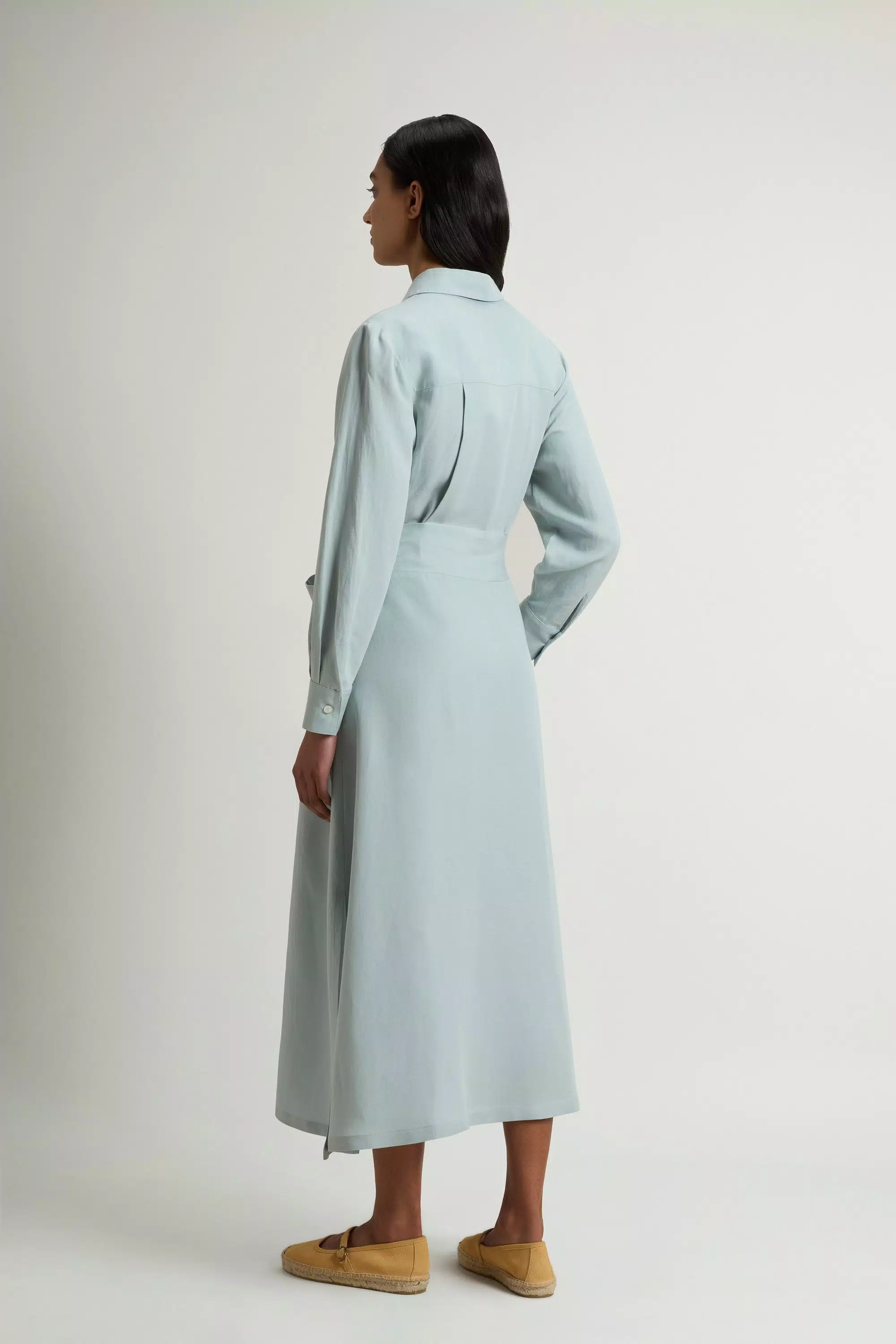 Hemdkleid aus Leinenmischung mit Gürtel - Alpine Tundra