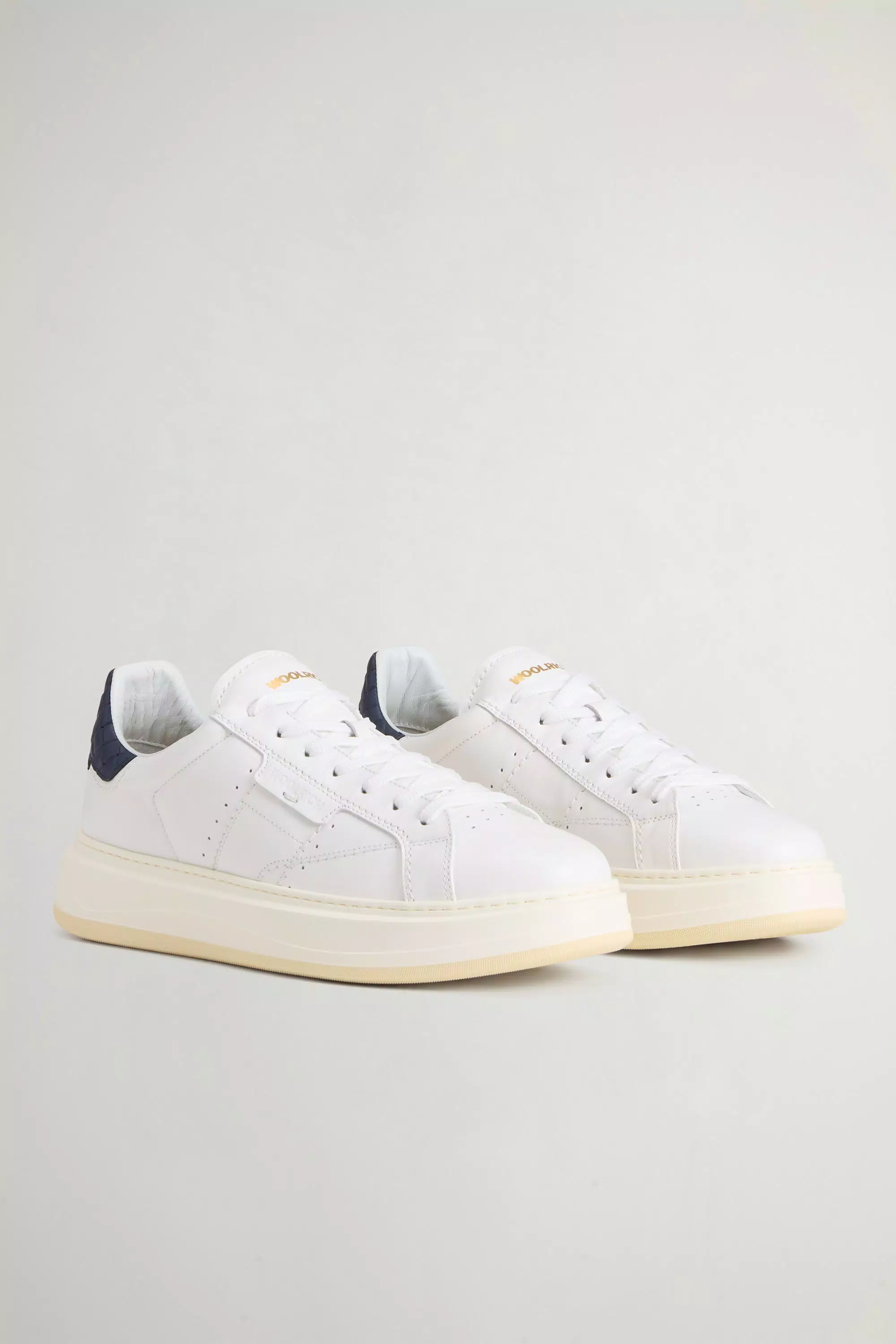 Pfeil-Sneaker aus Kalbsleder - Weiß Blau
