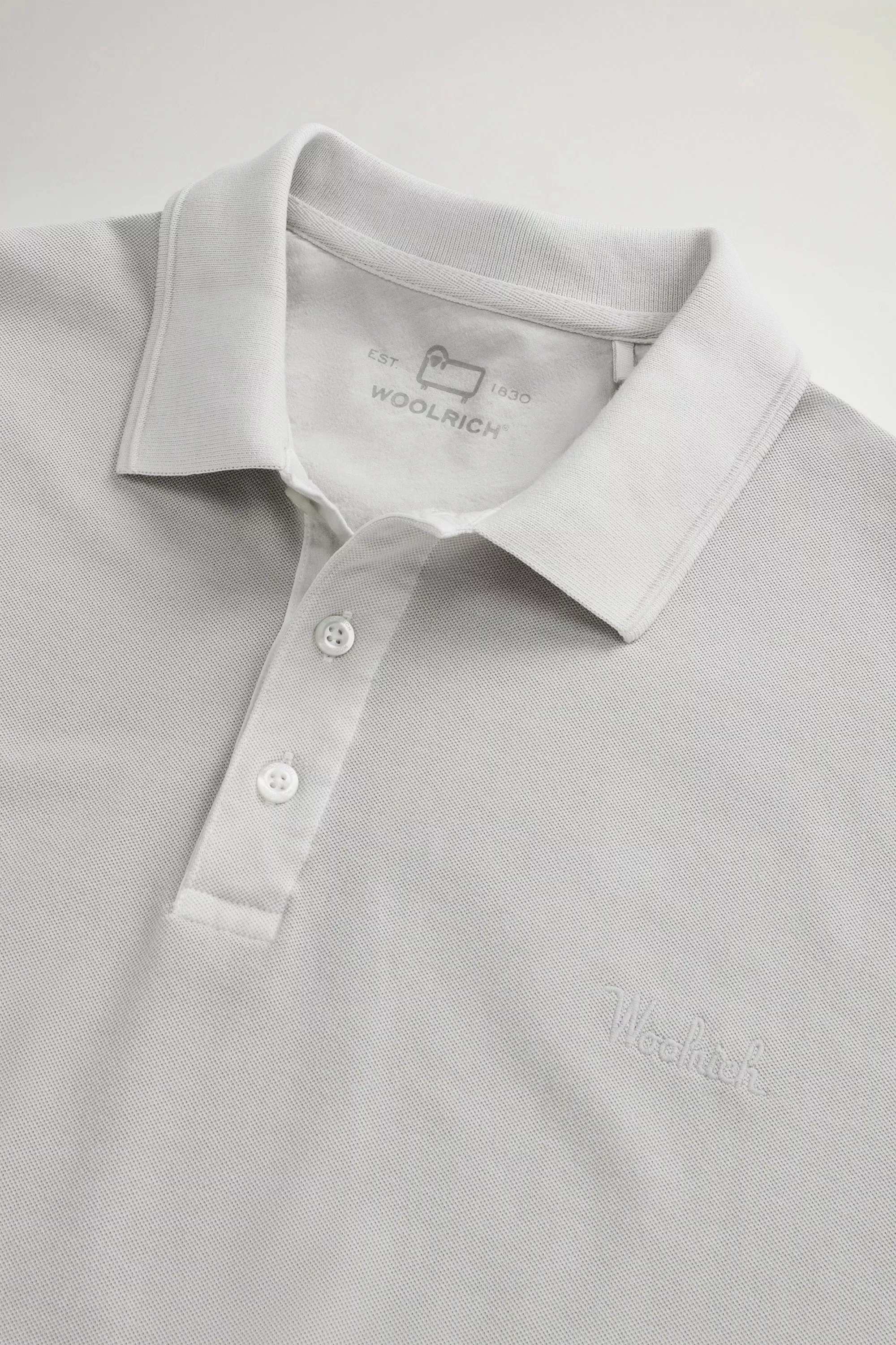Gedüngtes Mackinack-Poloshirt aus dehnbarem Baumwoll-Piqué - Faded Harbor Mist