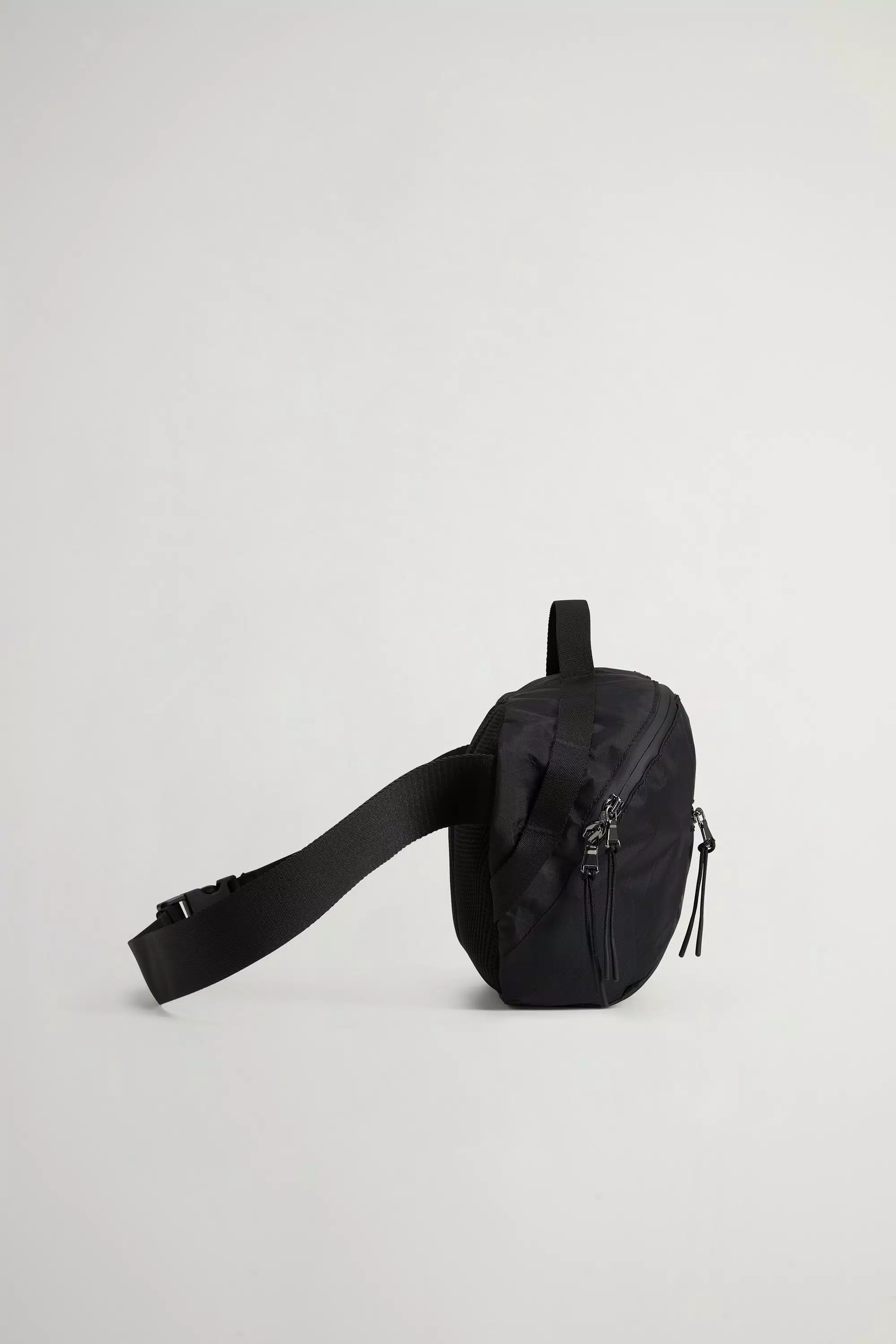 Crossbody-Tasche aus X-PAC von Todd Snyder - Schwarz