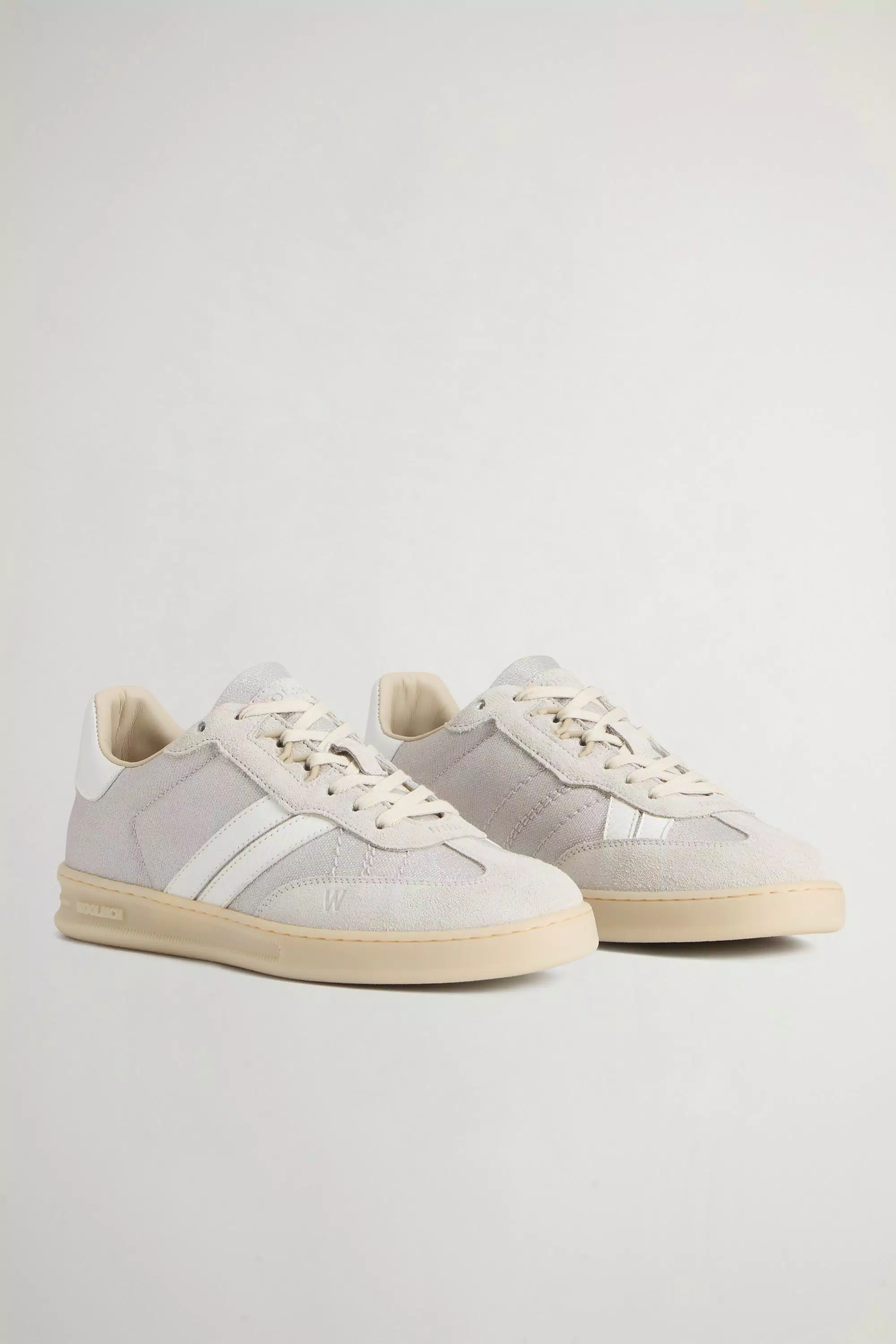 Doubleu Tennis-Laminat-Sneaker mit Wildleder-Details - Grau Silber
